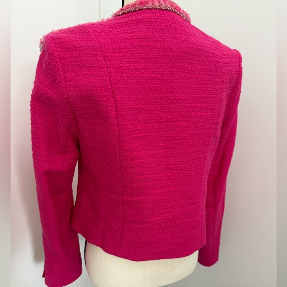 Cabi Fuchsia Tweed Zip-Front Jacket | Padded Shoulders | Size S | $269 Retail - Picture 6 of 9